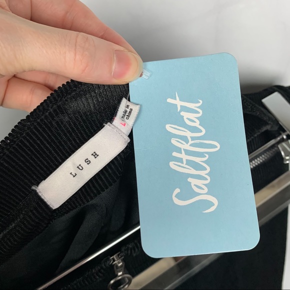 NWT Nordstrom Lush Corduroy Velvet Hi-Rise Shorts - Picture 6 of 8